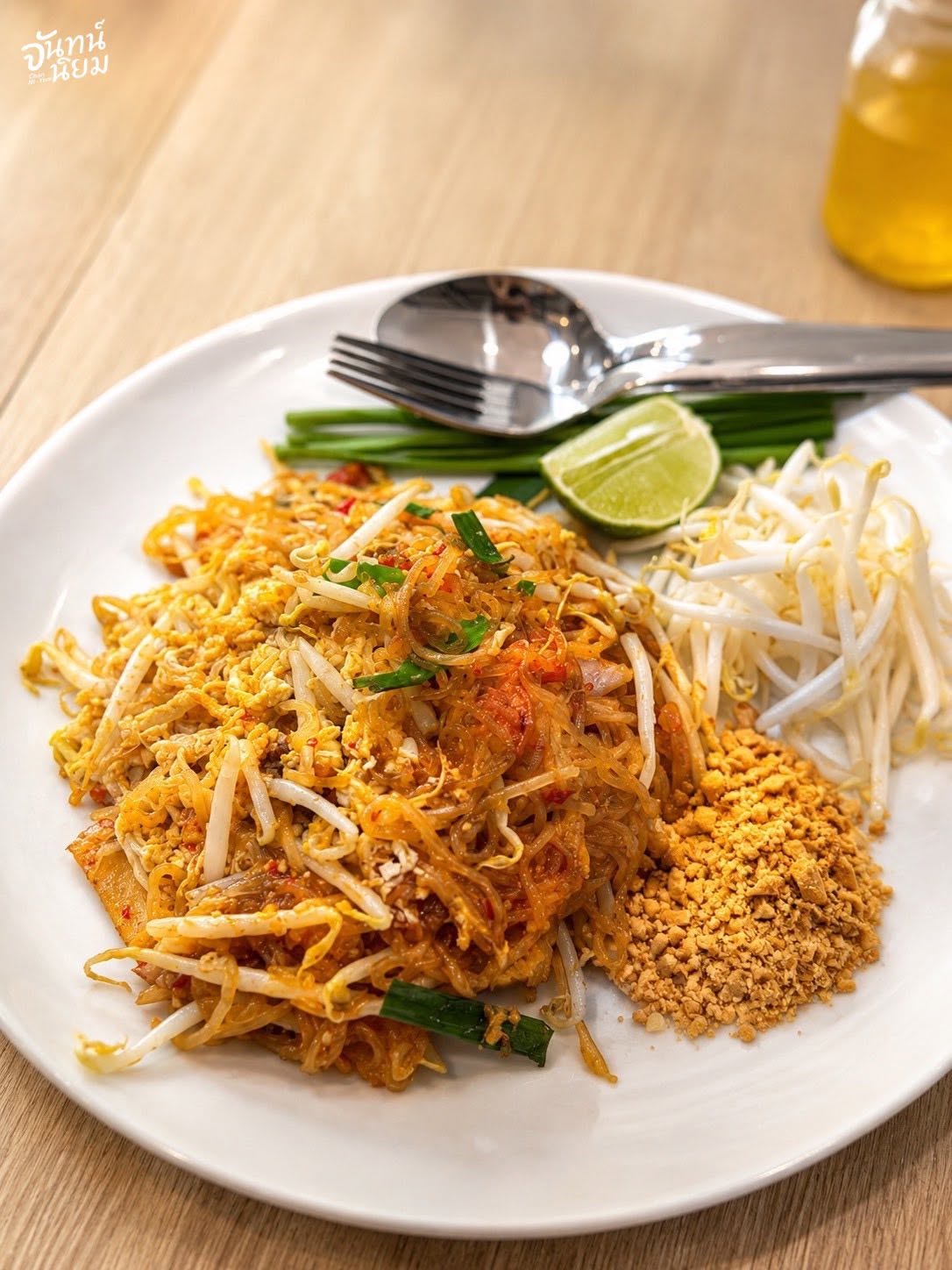 ผัดไทยจันทน์